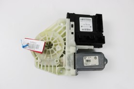 Преден ляв мотор стъклоповдигач  Volkswagen Golf 6 2008-2013  5K0959793 5K0959701D 2794