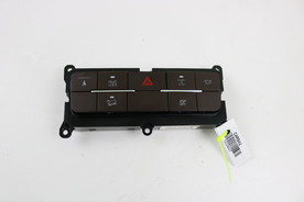  Панел бутони  Mahindra XUV500 2011-2021   1705BAA00931B 2785