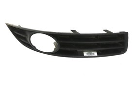 Дясна решетка в предна броня  Volkswagen Passat 6 2005-2010   3C0853666A 2751