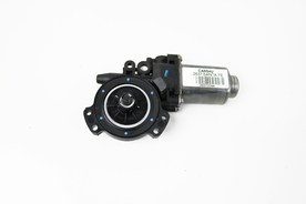 Преден ляв мотор стъклоповдигач  Hyundai Santa Fe 2006-2012 2.2 CRDi 5 врати ArvinMeritor 400907