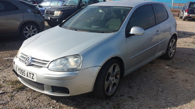 VW GOLF 1.6 FSI