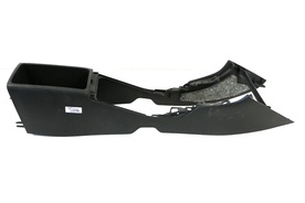  Среднa конзола  Toyota Avensis 2003-2009 2.2 D4D 177 к.с. 4 врати 