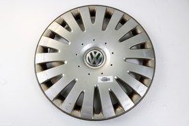  Оригинален тас  Volkswagen Passat 6 2005-2010   3C0601147B 2707