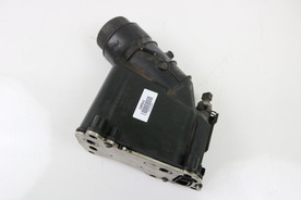  Корпус маслен филтър   BMW Series 1 E87 2007-2012 2.0D 177 к.с.  11.427807799 