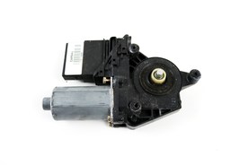 Заден ляв мотор стъклоповдигач  Volkswagen Passat 1996-2005   Bosch 0130821697 