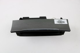  Конзола пепелник  Volkswagen Passat 7 2010-2014   3C0863284K 2691