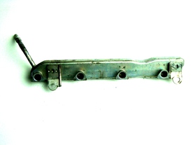  Рейка дюзи  Toyota Yaris 2005-2013 43525 