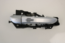 Предна дясна външна дръжка  Volkswagen Passat 6 2005-2010   3C0837886H