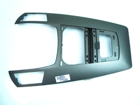  Централна конзола  Opel Zafira 2005-2013 43617 13150253