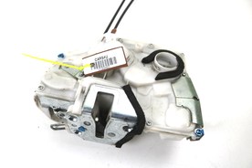 Предна дясна брава врата  Suzuki SX-4 2006-2012   82201-79J21 