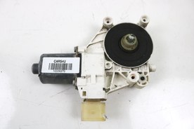 Преден десен мотор стъклоповдигач  BMW Series 1 E87 2004-2011   Bosch 0130822227 2365