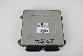  Компютър двигател  Mazda  3 2003-2009 2.0i  LF5018881F 