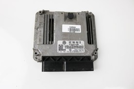  Компютър двигател  Volkswagen Golf 5 2004-2009 1.6 FSI  03C906056CB Bosch 0261S02150