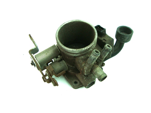  Дроселова клапа  BMW Series 3 E30 1982-1990 2.0i  2.5i Bosch 0280120321