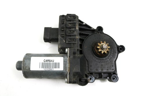 Преден десен мотор стъклоповдигач  Opel Astra H 2004-2010   Bosch 0130821989 