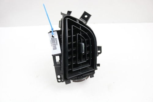 Централен десен въздуховод парно  Mahindra XUV500 2011-2021    2785