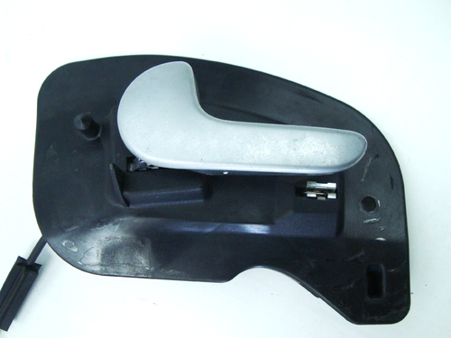 Предна лява Вътрешна дръжка  Opel Corsa C 2000-2005  GM 13110956