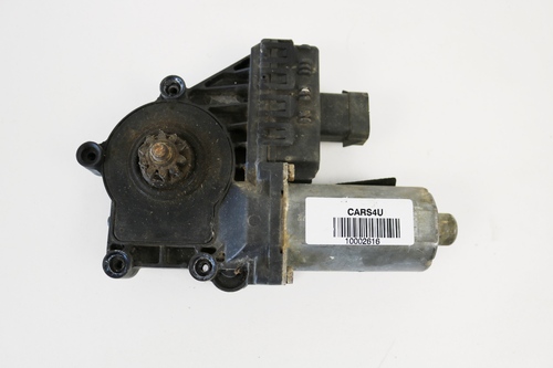 Преден ляв мотор стъклоповдигач  Opel Zafira A 1999-2005   Bosch 0130821768