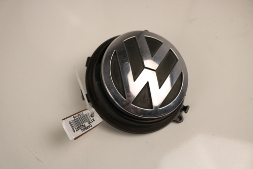  Дръжка заден капак  Volkswagen Passat 6 2005-2010 2.0TDI 4 Врати 