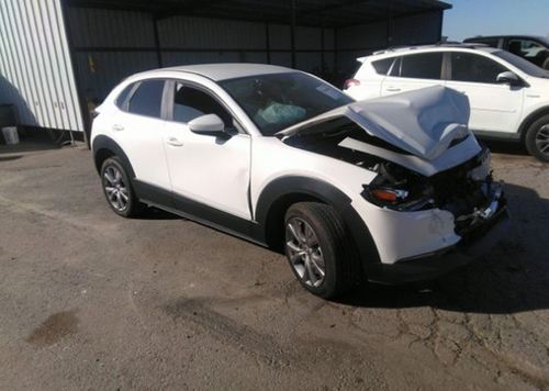 Mazda CX-30 2.5 4x4 2021 год.