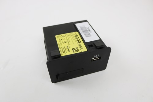  Модул USB / SD  Mazda 3 2019-2025   BDGG-669U0 2804