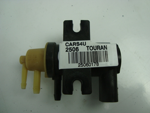  Вакуум клапан  VOLKSWAGEN TOURAN 2003-2010 1.9TDI/BLS 