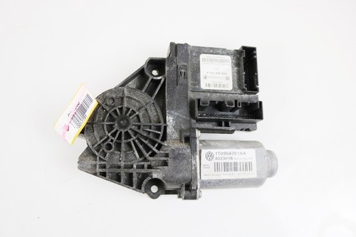 Преден ляв мотор стъклоповдигач  Skoda Octavia 2008-2013   6K0959793A 