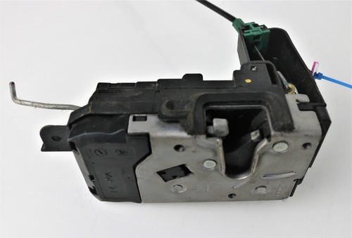 Предна лява брава врата  Opel Astra H 2004-2009   13220369 