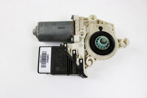 Заден десен мотор стъклоповдигач  Volkswagen Passat 6 2005-2010   1K0959704F 2707