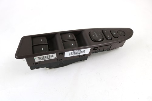  Бутони ел. стъкла  Mahindra XUV500 2011-2021   1503ААА00681N 2785